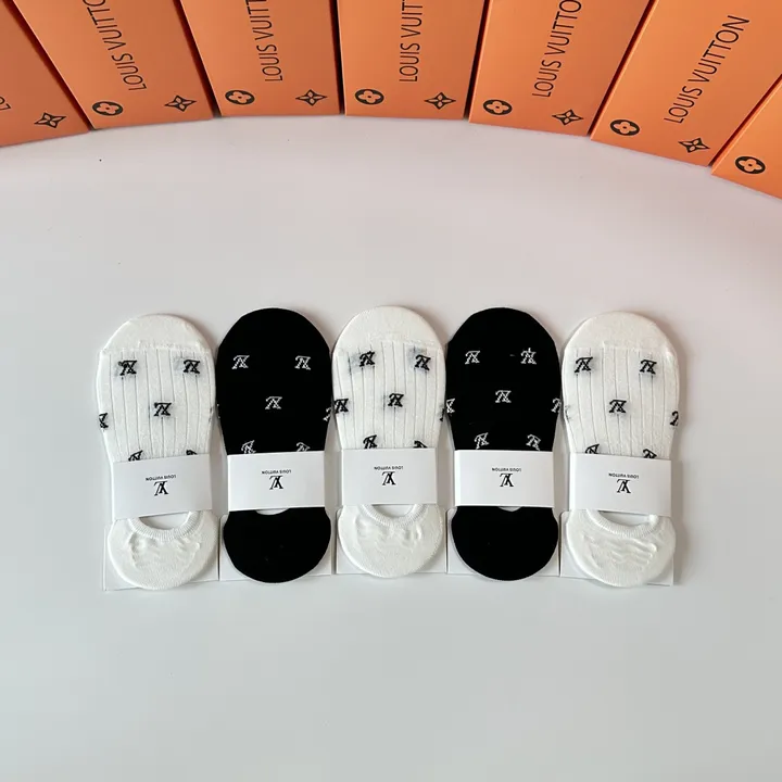 スーパーコピー ルイヴィトン 靴下