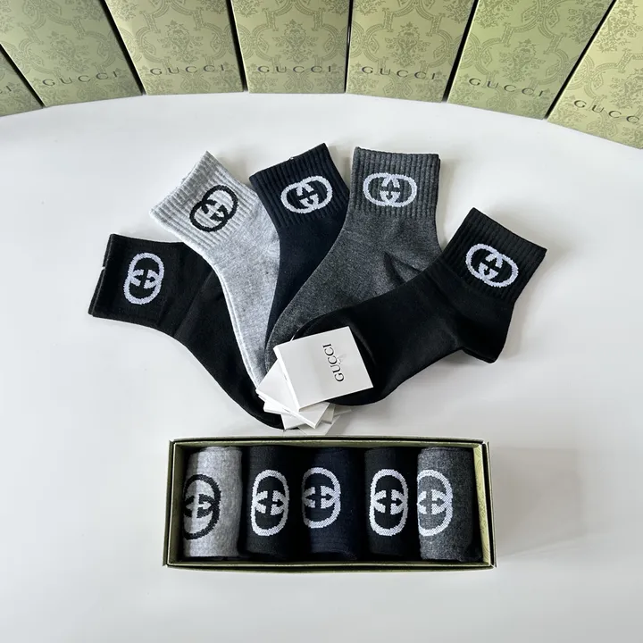 スーパーコピー グッチ 靴下