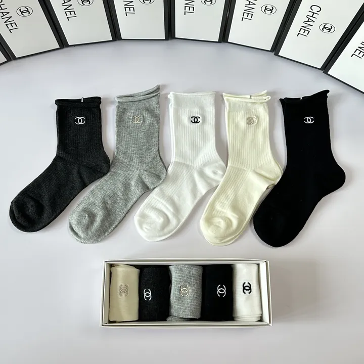 スーパーコピー シャネル 靴下