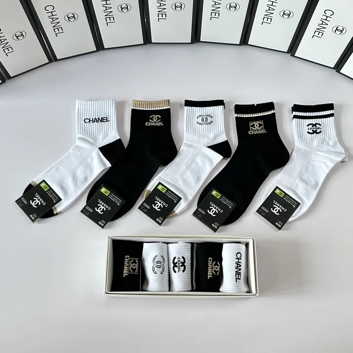 スーパーコピー シャネル 靴下