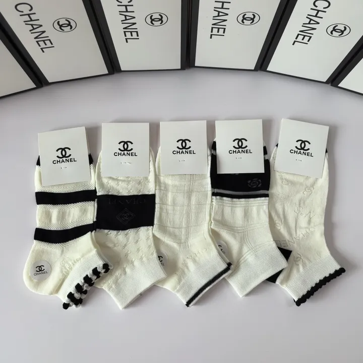 スーパーコピー シャネル 靴下