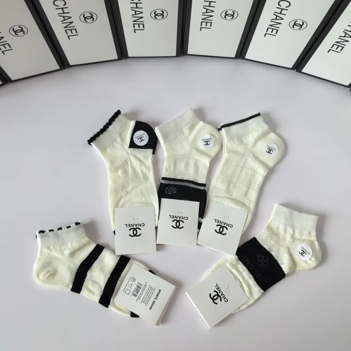 スーパーコピー シャネル 靴下