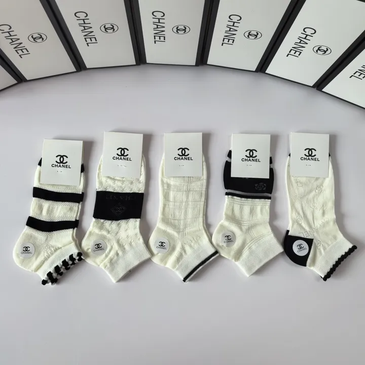 スーパーコピー シャネル 靴下