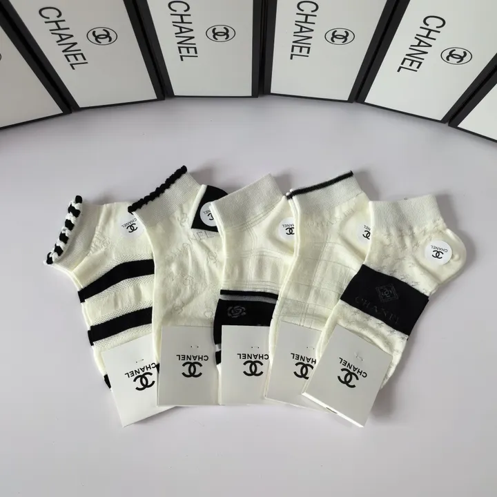 スーパーコピー シャネル 靴下
