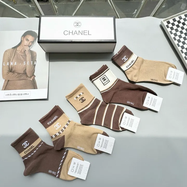 スーパーコピー シャネル 靴下