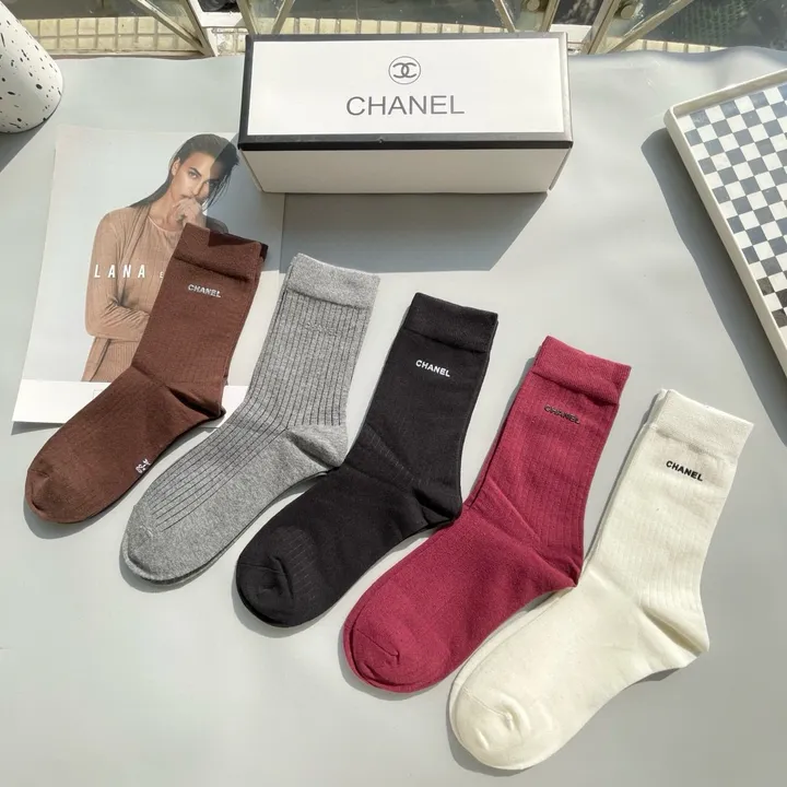 スーパーコピー シャネル 靴下