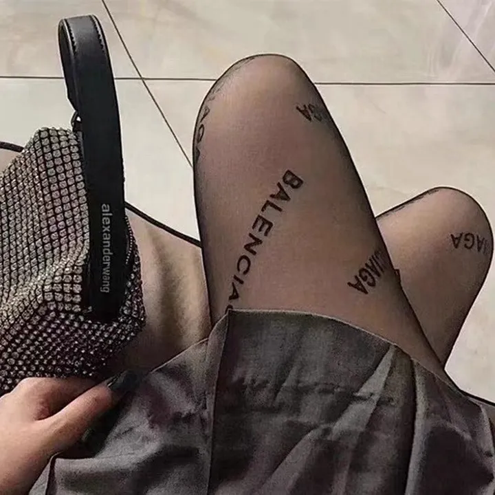 スーパーコピー バレンシアガ 靴下