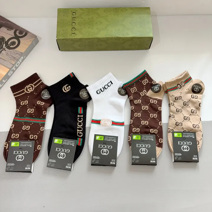 スーパーコピー グッチ 靴下