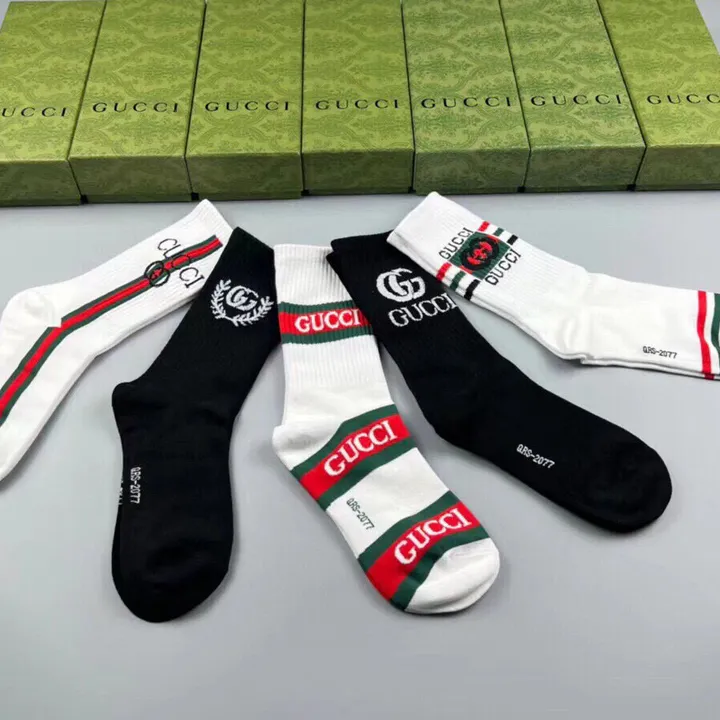 スーパーコピー グッチ 靴下