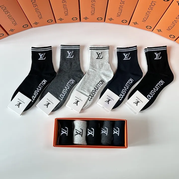 スーパーコピー ルイヴィトン 靴下