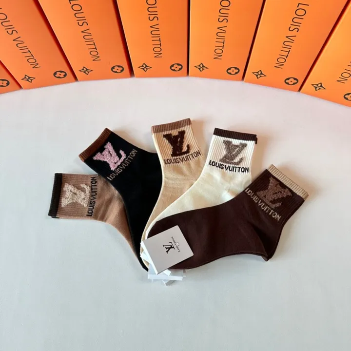 スーパーコピー ルイヴィトン 靴下