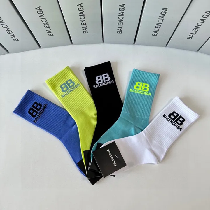 スーパーコピー バレンシアガ 靴下