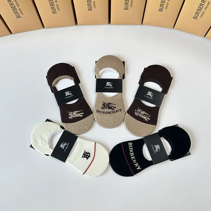スーパーコピー バーバリー ス 靴下