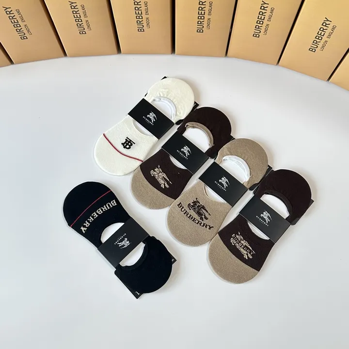 スーパーコピー バーバリー ス 靴下