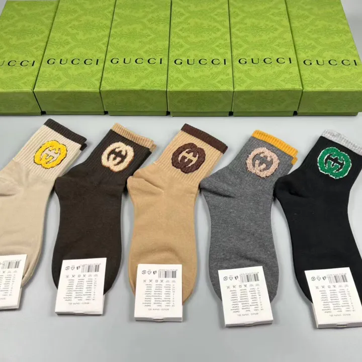 スーパーコピー グッチ 靴下