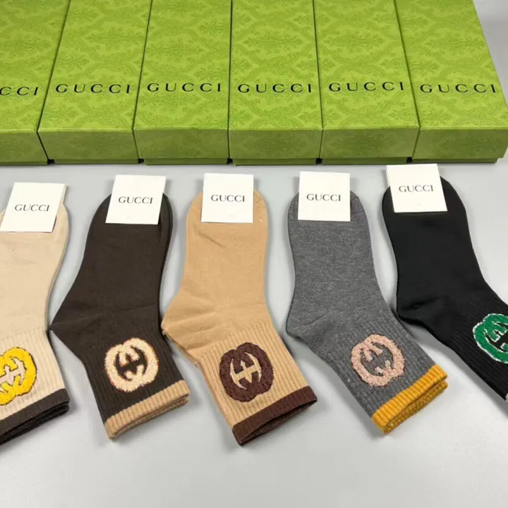 スーパーコピー グッチ 靴下