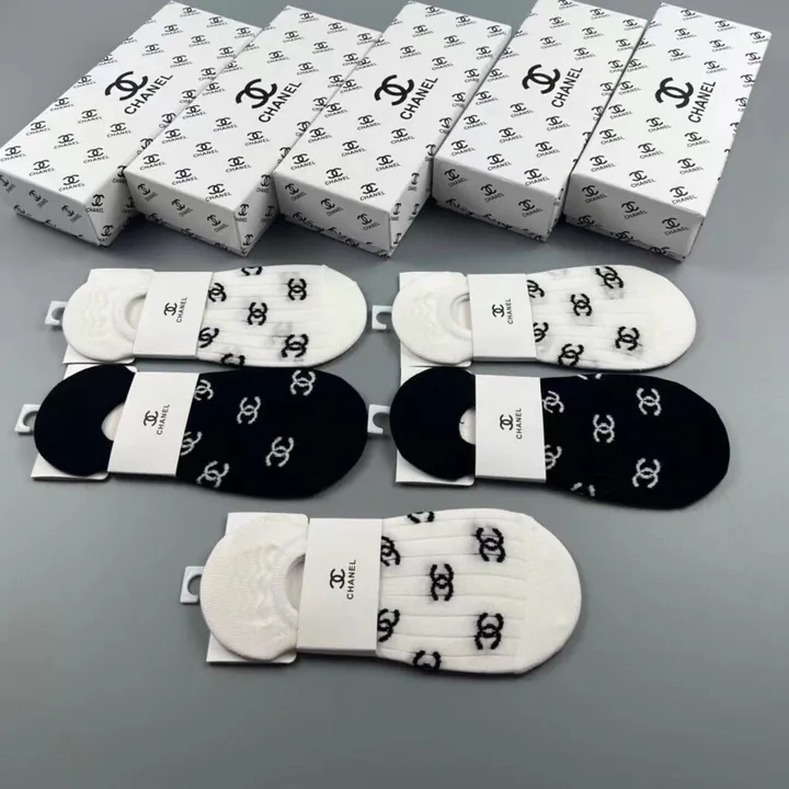 スーパーコピー シャネル 靴下