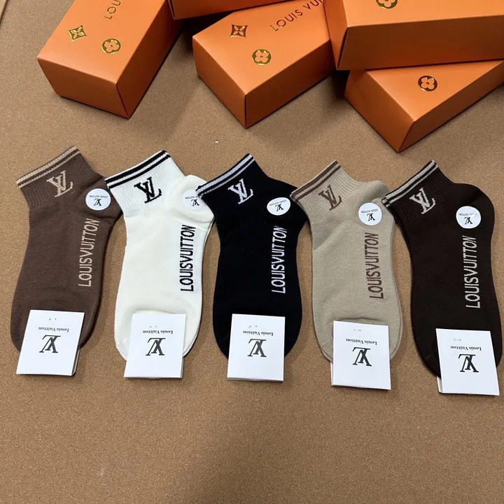 スーパーコピー ルイヴィトン 靴下