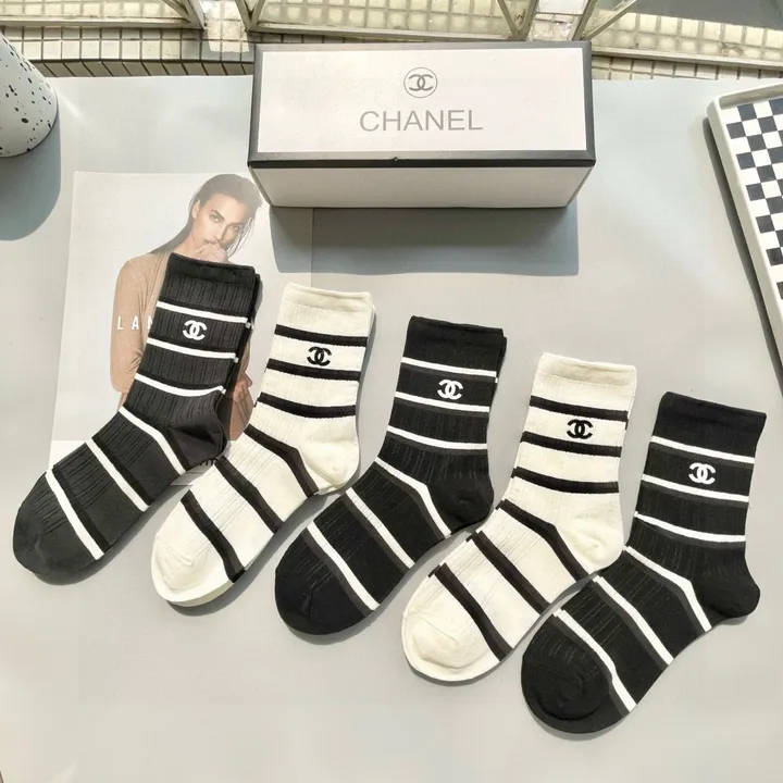 スーパーコピー シャネル 靴下