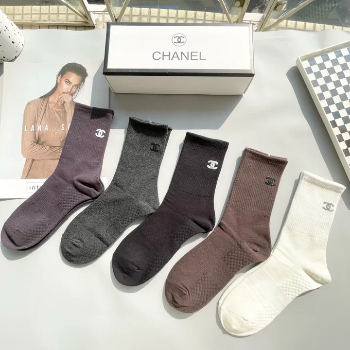 スーパーコピー シャネル 靴下