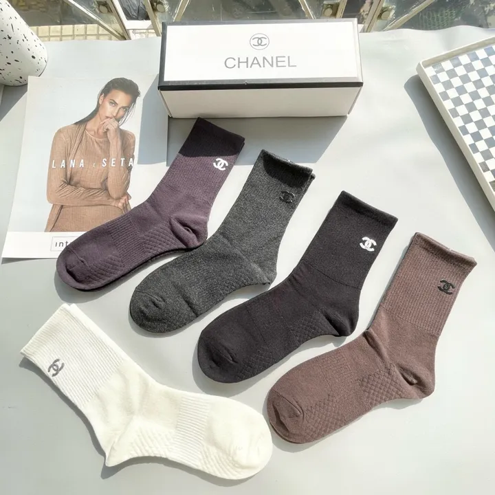 スーパーコピー シャネル 靴下