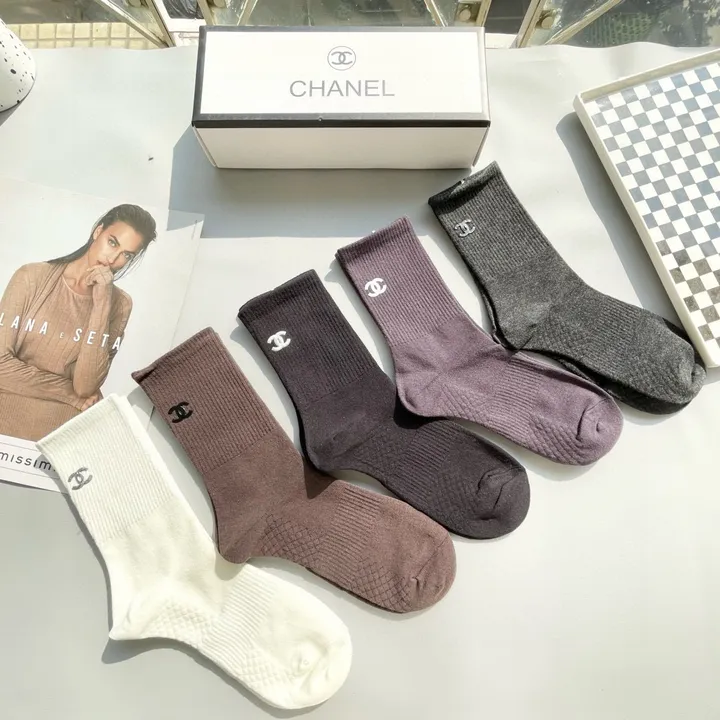 スーパーコピー シャネル 靴下