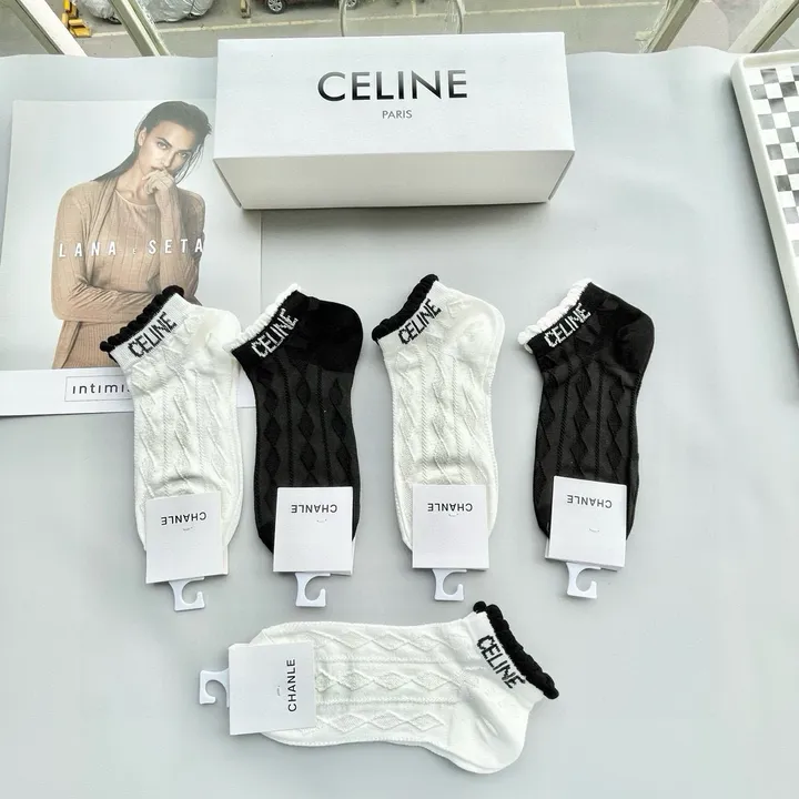 スーパーコピー セリーヌ 靴下