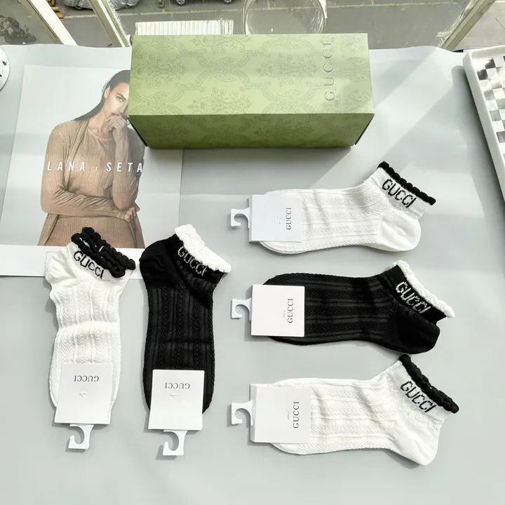 スーパーコピー グッチ 靴下