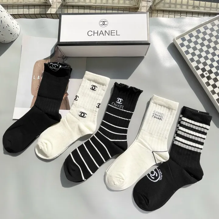 スーパーコピー シャネル 靴下
