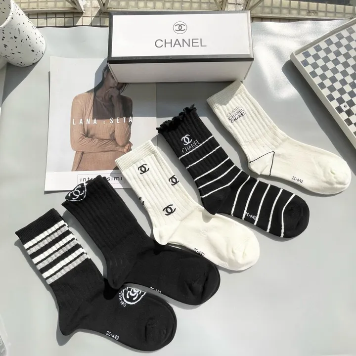 スーパーコピー シャネル 靴下