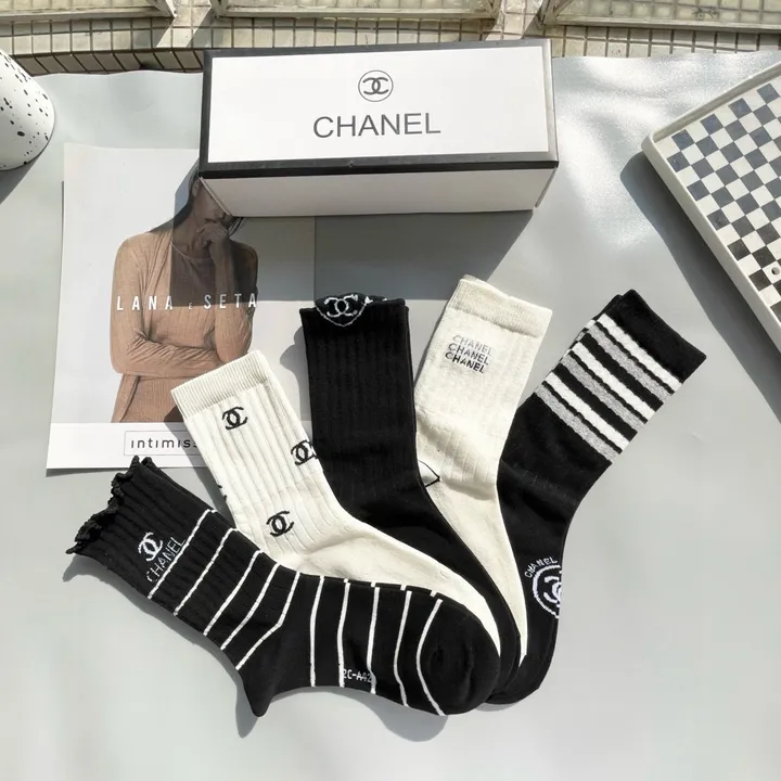 スーパーコピー シャネル 靴下