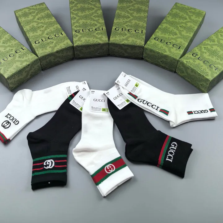 スーパーコピー グッチ 靴下
