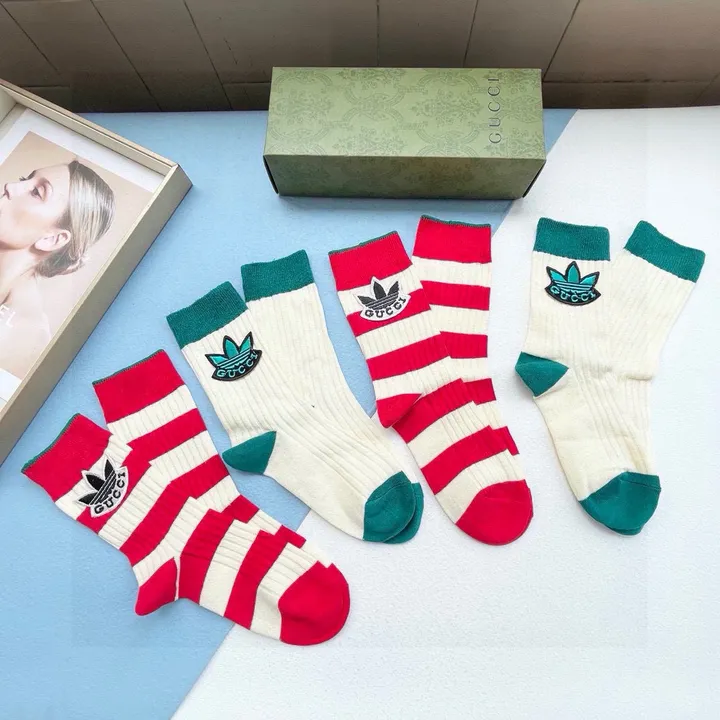 スーパーコピー グッチ 靴下