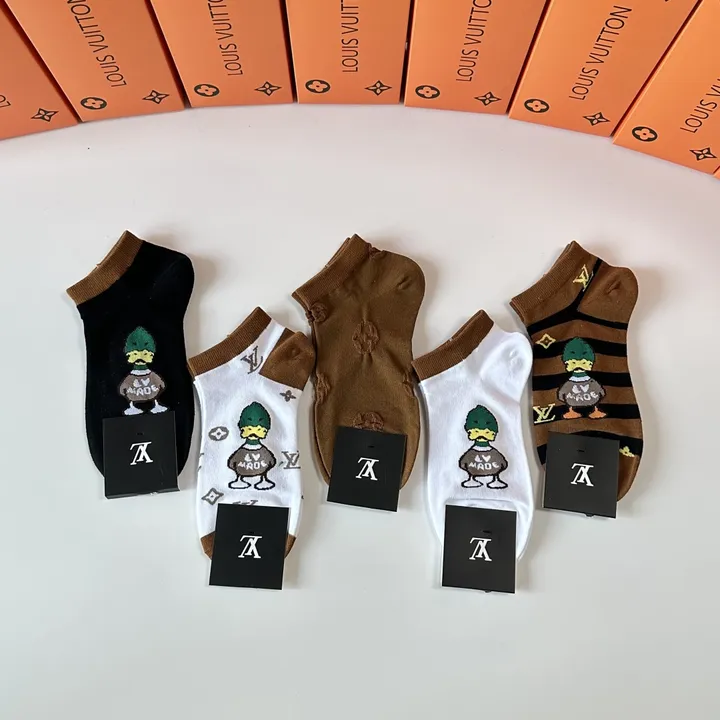 スーパーコピー ルイヴィトン 靴下