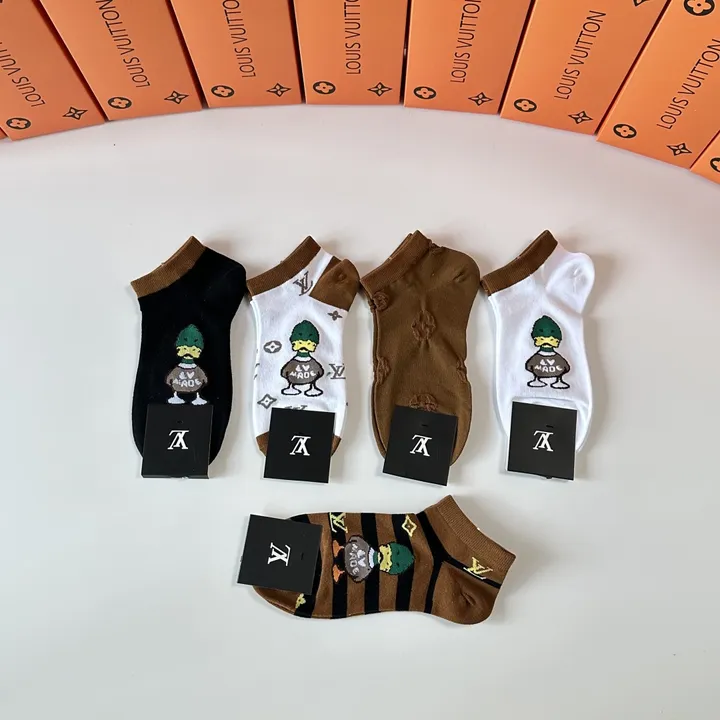 スーパーコピー ルイヴィトン 靴下