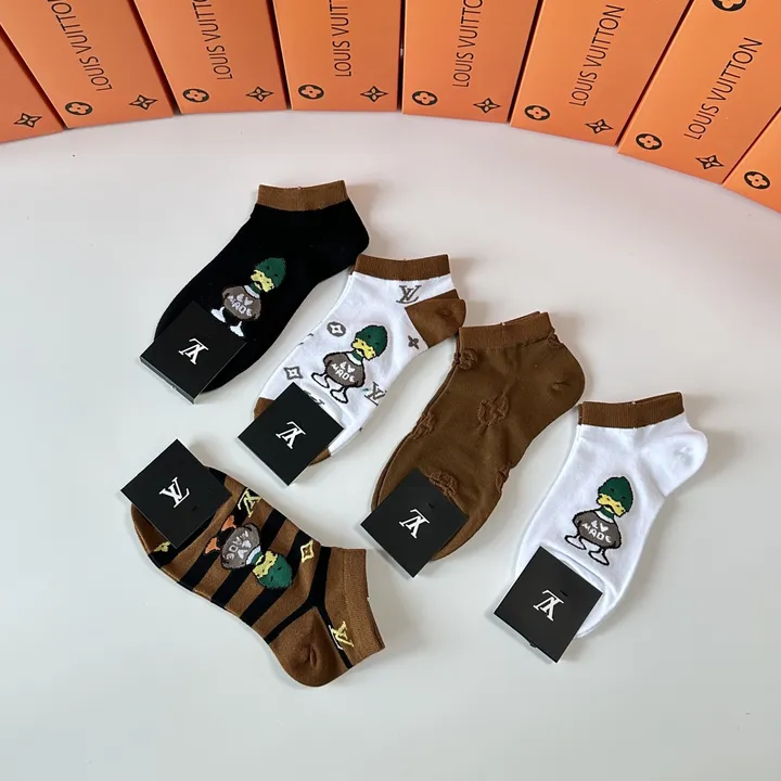 スーパーコピー ルイヴィトン 靴下