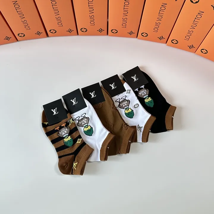 スーパーコピー ルイヴィトン 靴下