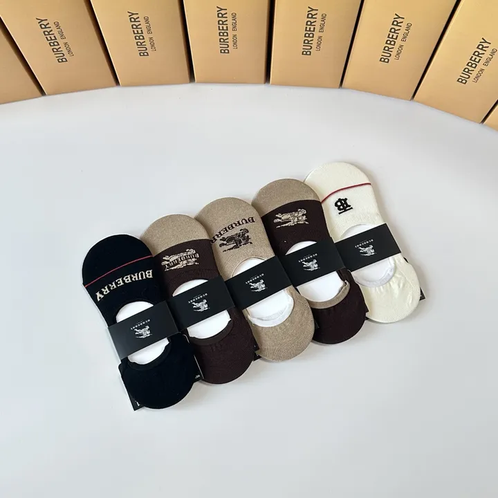 スーパーコピー バーバリー ス 靴下