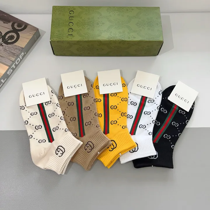 スーパーコピー グッチ 靴下
