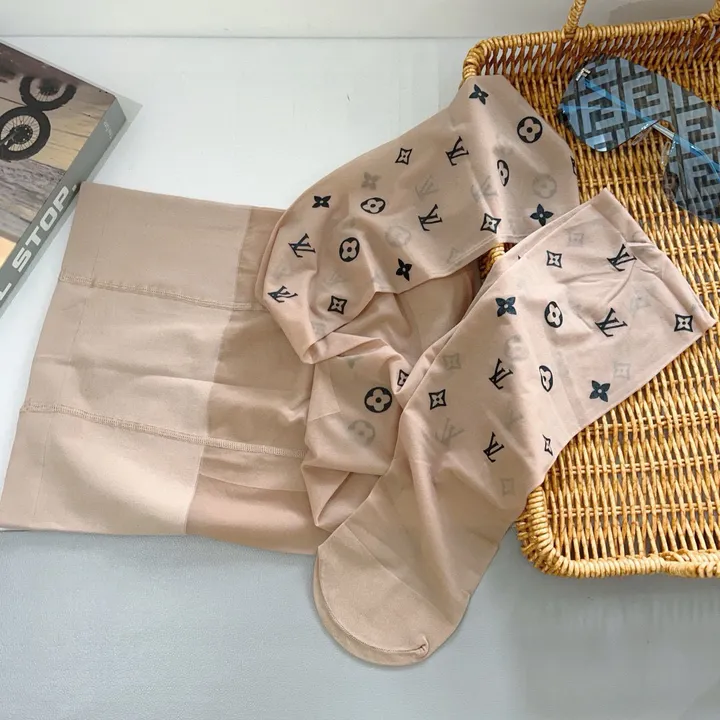 スーパーコピー ルイヴィトン 靴下