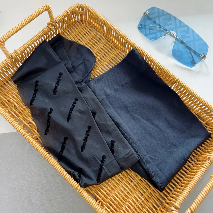 スーパーコピー バレンシアガ 靴下