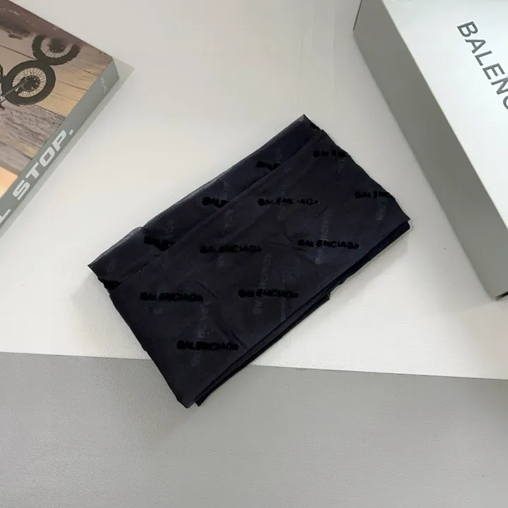 スーパーコピー バレンシアガ 靴下