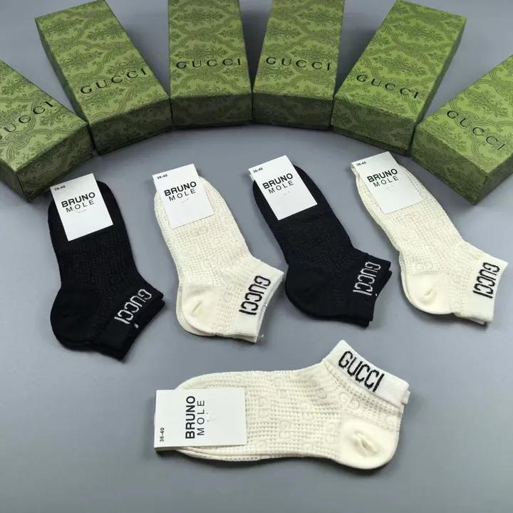 スーパーコピー グッチ 靴下