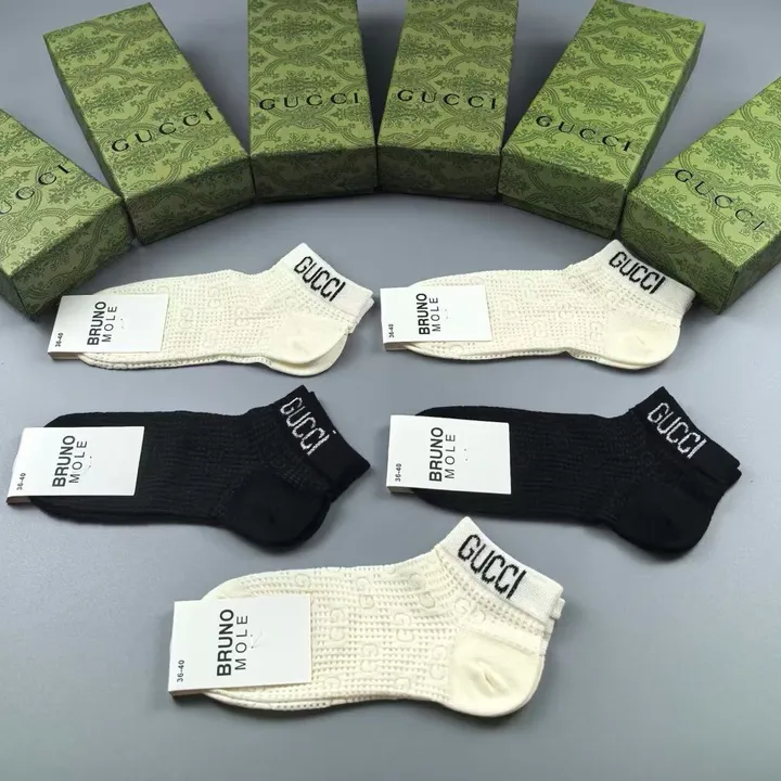 スーパーコピー グッチ 靴下