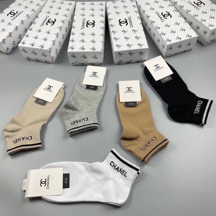 スーパーコピー シャネル 靴下