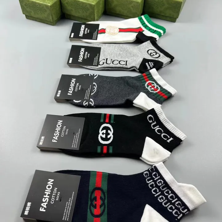 スーパーコピー グッチ 靴下