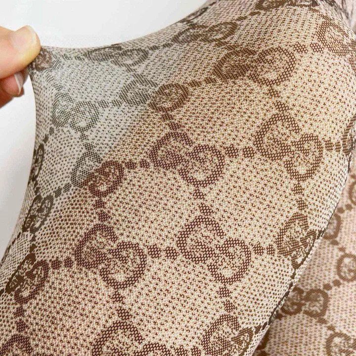 スーパーコピー グッチ 靴下