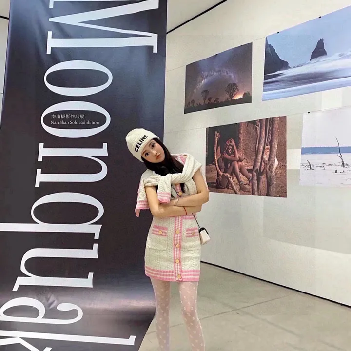 スーパーコピー フェンディ 靴下