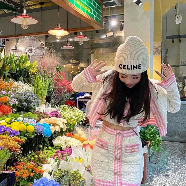 スーパーコピー フェンディ 靴下