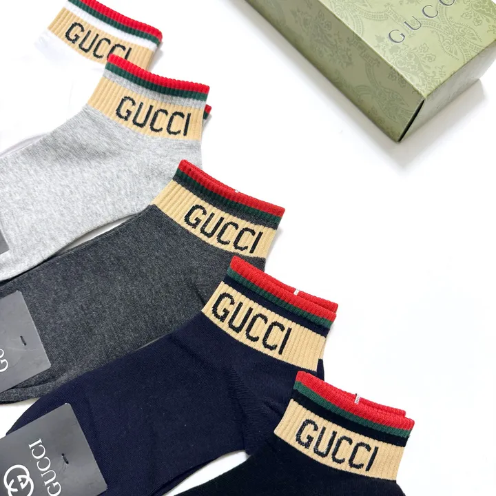 スーパーコピー グッチ 靴下